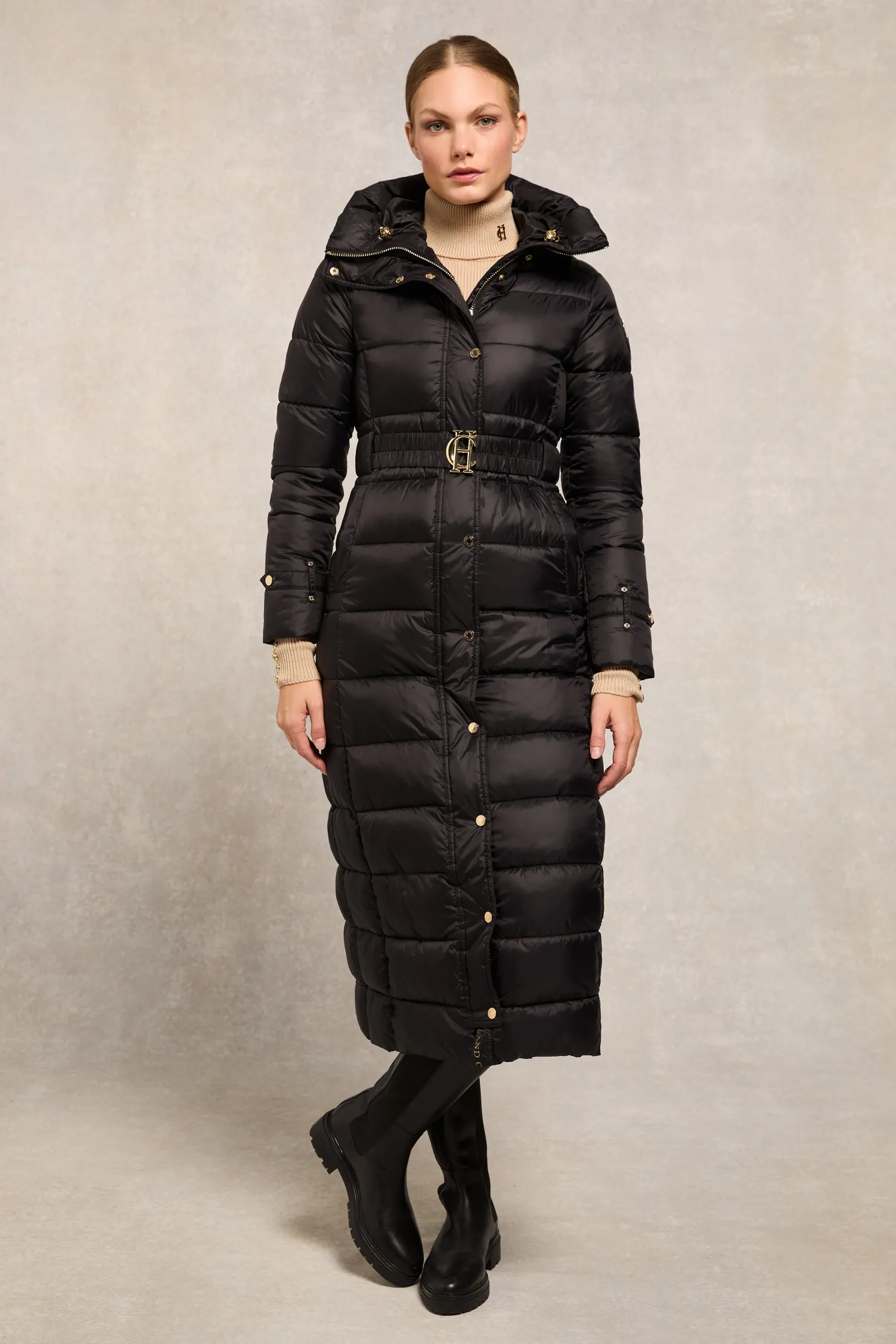 The Arosa Longline Coat (Black)