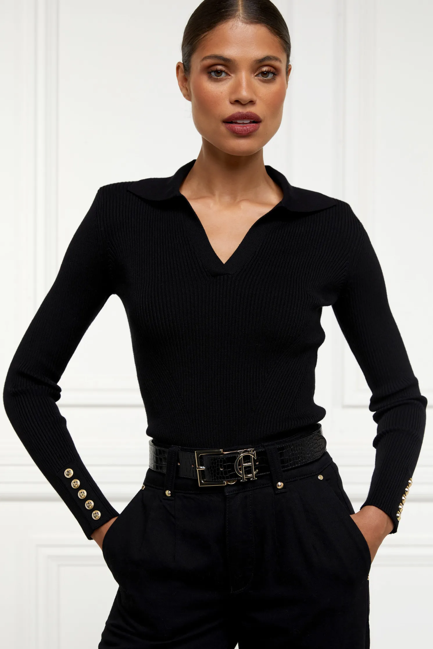 V-Neck Rib Top (Black)